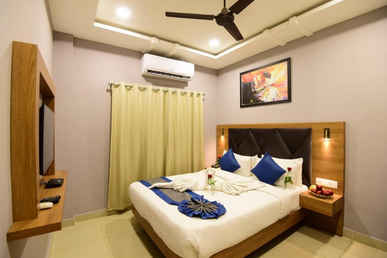 Click Hotel Guwahati Exterior foto