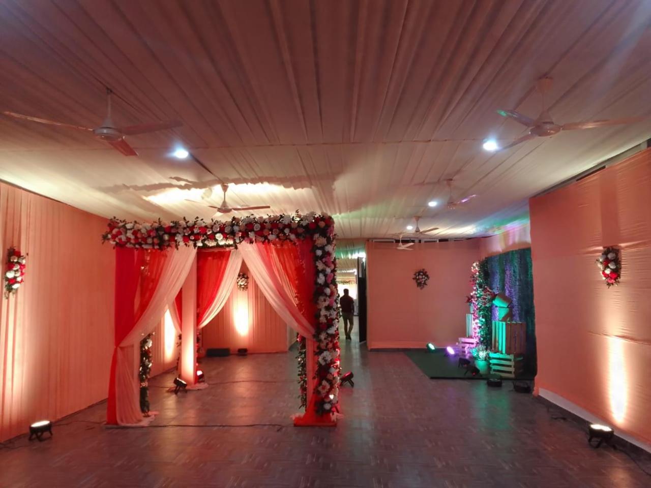 Click Hotel Guwahati Exterior foto